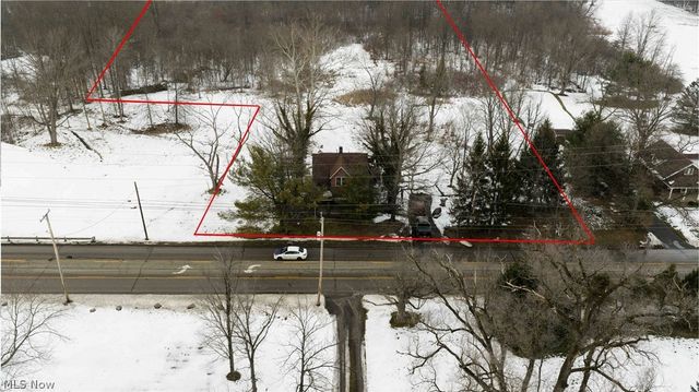 3322 McCartney Road, Youngstown, OH 44505