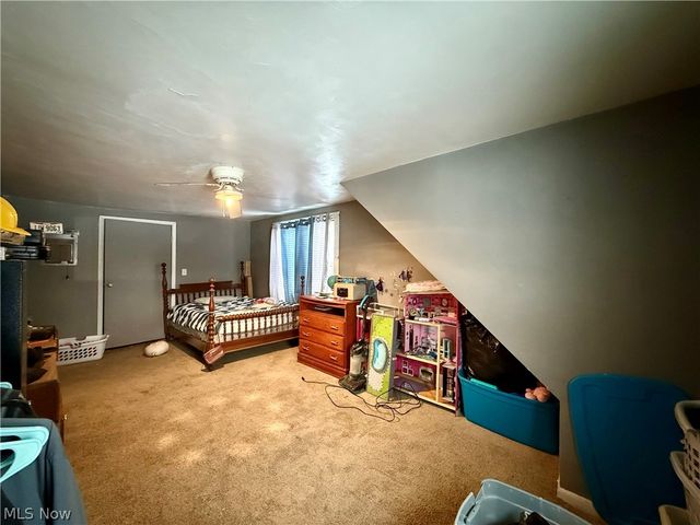 3322 McCartney Road, Youngstown, OH 44505