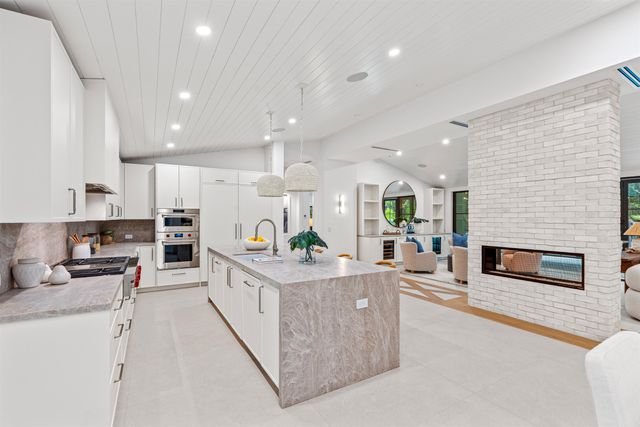 1125 Harbor Drive, Delray Beach, FL 33483