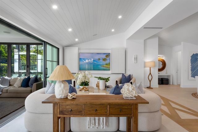 1125 Harbor Drive, Delray Beach, FL 33483