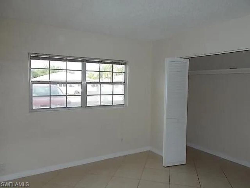 Image 17 of property listing at 4923 Vincennes CT # 4, Cape Coral, FL 33904