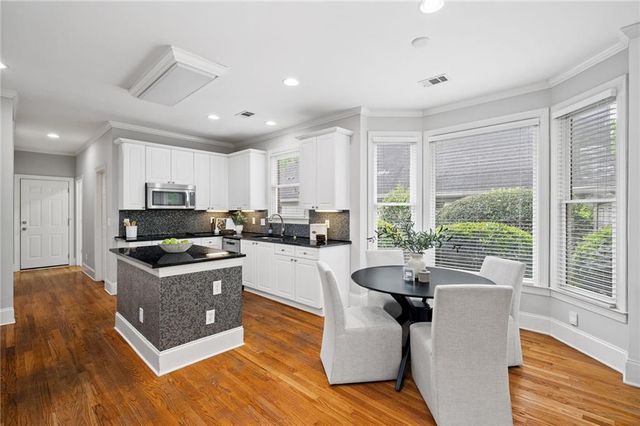 955 York Cove, Milton, GA 30004