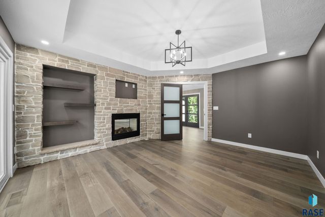 1200 E Tomar Rd Road, Sioux Falls, SD 57105