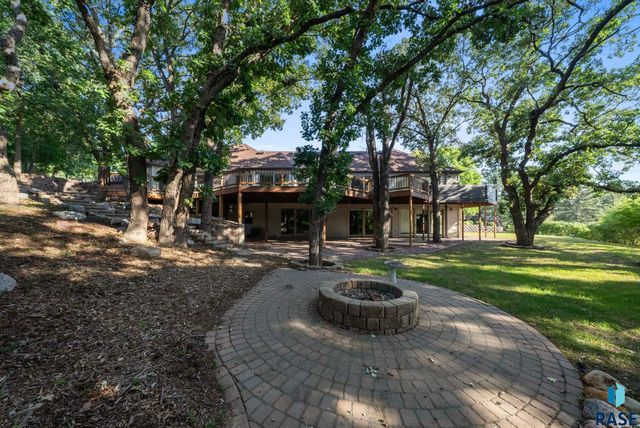 1200 E Tomar Rd Road, Sioux Falls, SD 57105