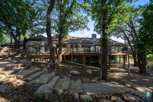 1200 E Tomar Rd Road, Sioux Falls, SD 57105