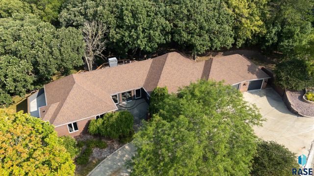 1200 E Tomar Rd Road, Sioux Falls, SD 57105