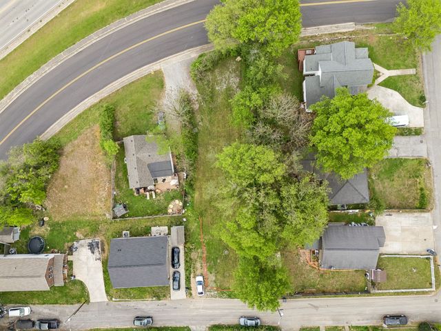 205 N High St, Columbia, TN 38401