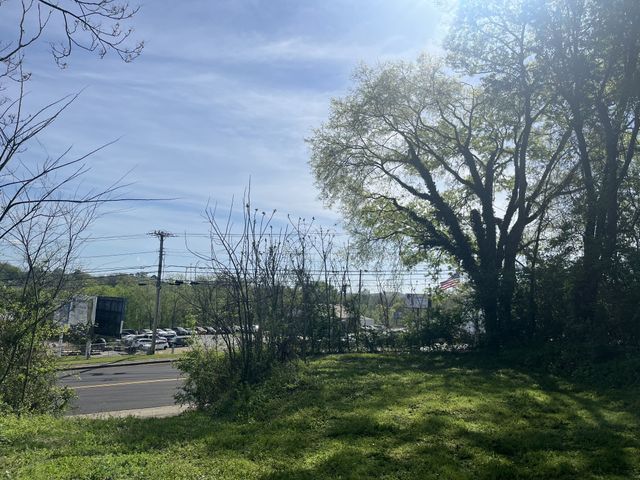 205 N High St, Columbia, TN 38401