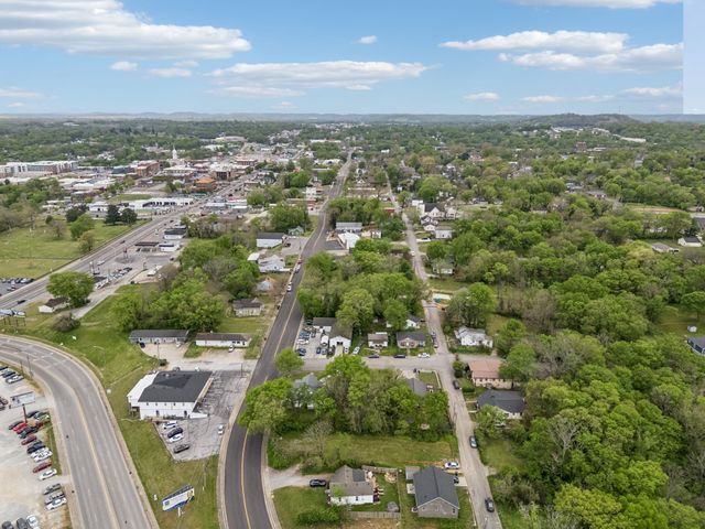 205 N High St, Columbia, TN 38401