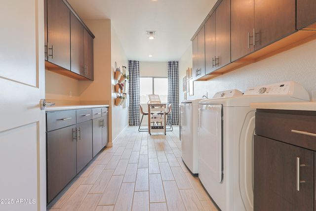 2519 N BRONCO Lane, Casa Grande, AZ 85122