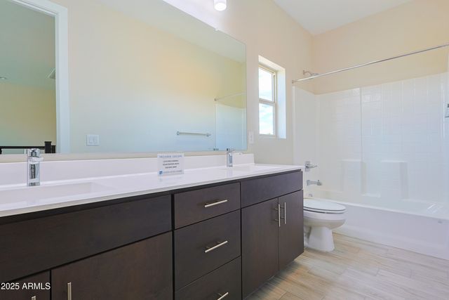 2519 N BRONCO Lane, Casa Grande, AZ 85122