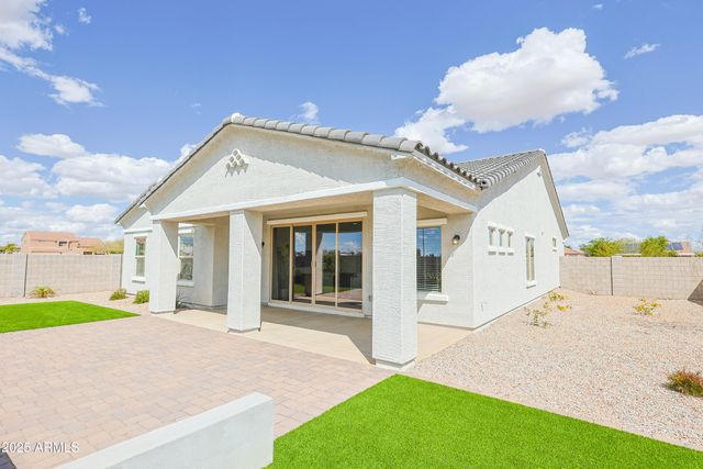 2519 N BRONCO Lane, Casa Grande, AZ 85122