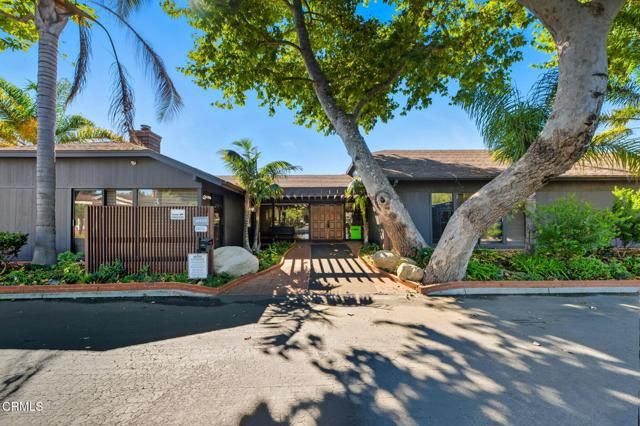 4700 Aurora Drive 16, Ventura, CA 93003