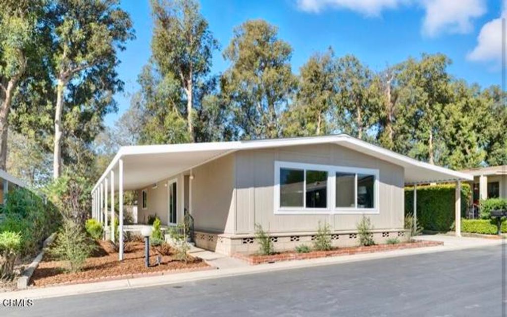 4700 Aurora Drive 16, Ventura, CA 93003
