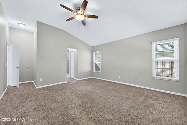 8203 TEATICKET Drive, Jacksonville, FL 32244