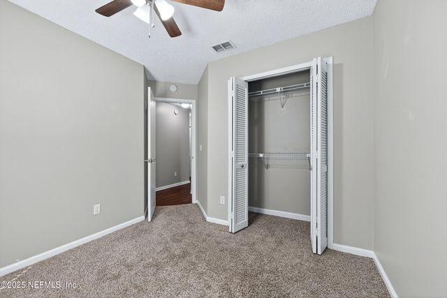 8203 TEATICKET Drive, Jacksonville, FL 32244