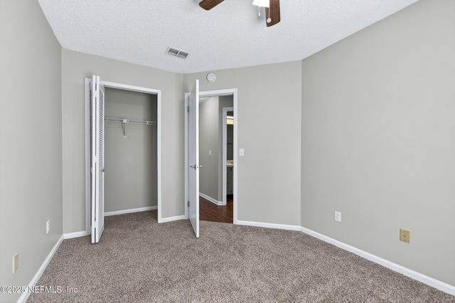 8203 TEATICKET Drive, Jacksonville, FL 32244