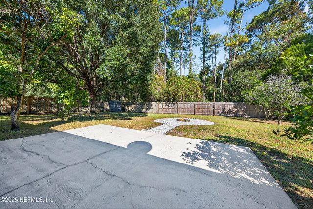 8203 TEATICKET Drive, Jacksonville, FL 32244