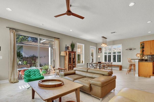 164 W Bay Cedar Circle, Jupiter, FL 33458