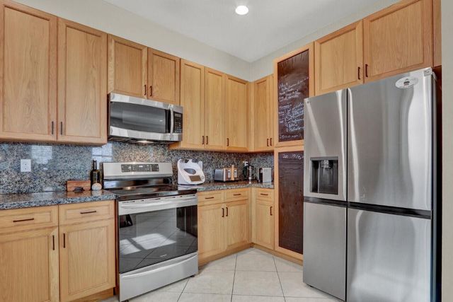 164 W Bay Cedar Circle, Jupiter, FL 33458