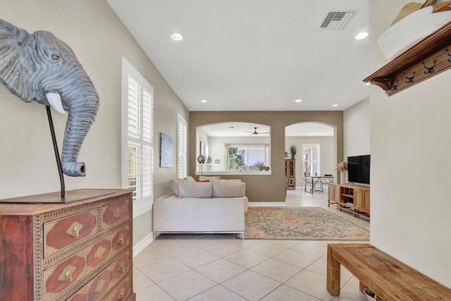 164 W Bay Cedar Circle, Jupiter, FL 33458
