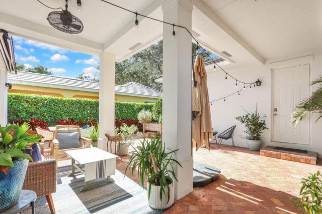 164 W Bay Cedar Circle, Jupiter, FL 33458