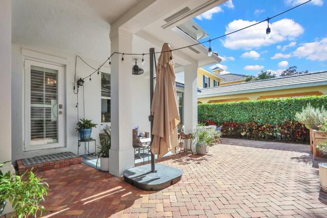 164 W Bay Cedar Circle, Jupiter, FL 33458