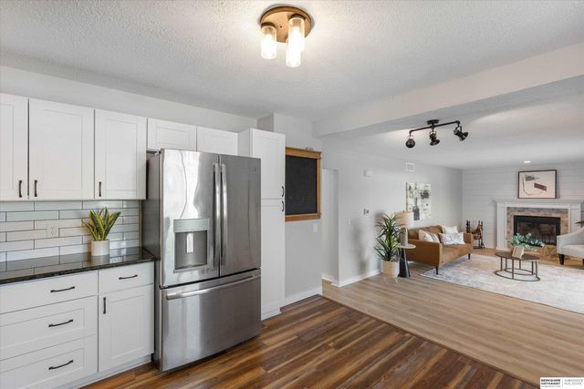 18302 Nicholas Road, Plattsmouth, NE 68048