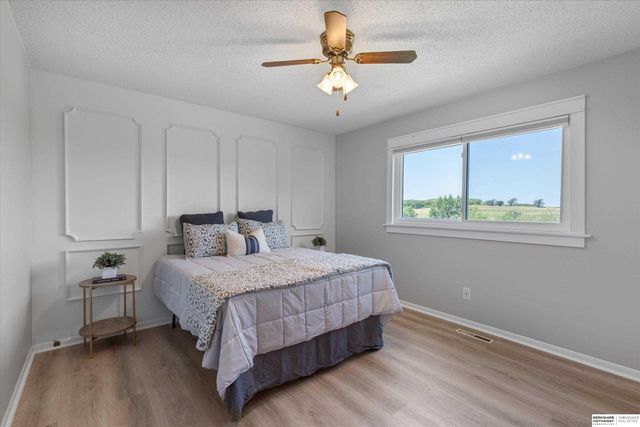 18302 Nicholas Road, Plattsmouth, NE 68048