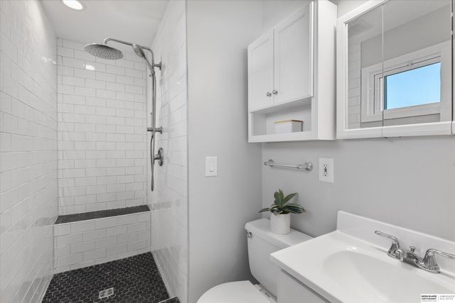 18302 Nicholas Road, Plattsmouth, NE 68048