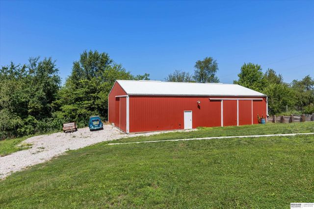 18302 Nicholas Road, Plattsmouth, NE 68048