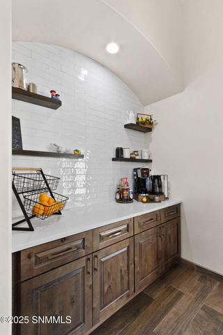 2299 Guamis Road, Las Cruces, NM 88012