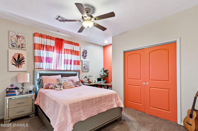 2299 Guamis Road, Las Cruces, NM 88012