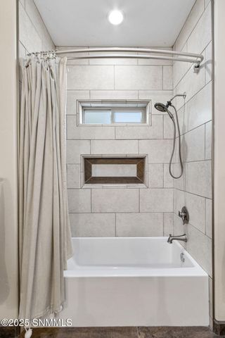 2299 Guamis Road, Las Cruces, NM 88012