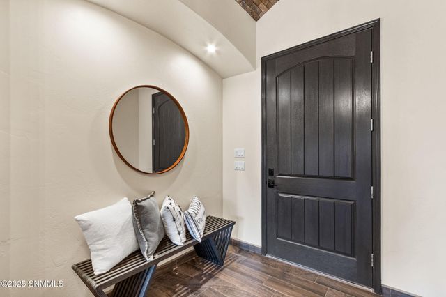 2299 Guamis Road, Las Cruces, NM 88012