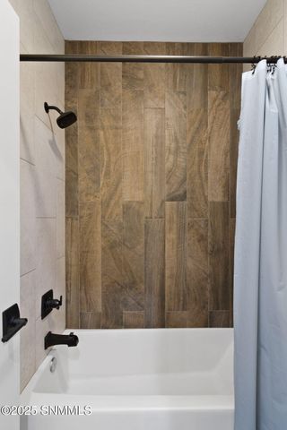 2299 Guamis Road, Las Cruces, NM 88012