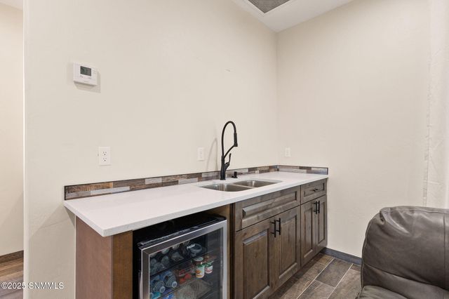 2299 Guamis Road, Las Cruces, NM 88012