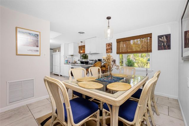 1725 BLUE BIRD LANE, Englewood, FL 34224