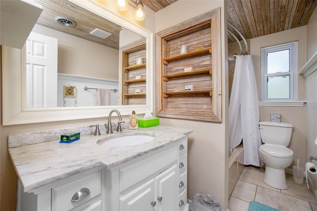 1725 BLUE BIRD LANE, Englewood, FL 34224