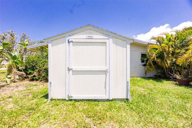 1725 BLUE BIRD LANE, Englewood, FL 34224