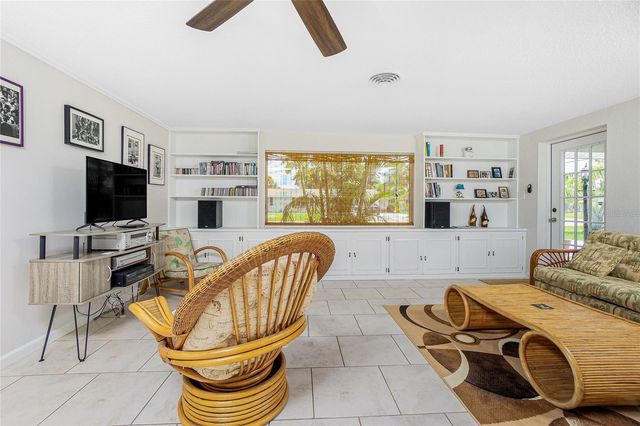 1725 BLUE BIRD LANE, Englewood, FL 34224