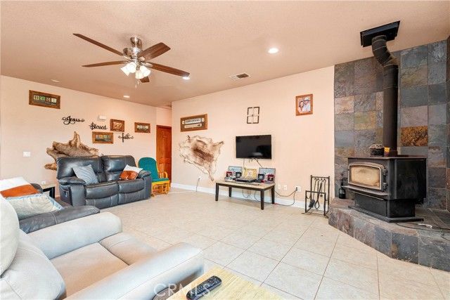 8224 West Avenue D4, Lancaster, CA 93536