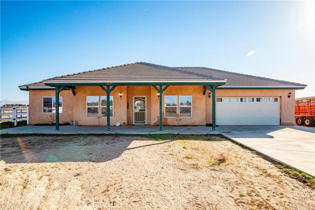 8224 West Avenue D4, Lancaster, CA 93536