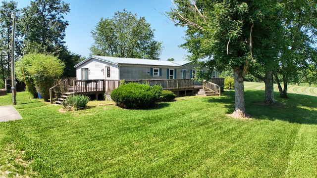 235 Pine Grove School Road, London, KY 40744