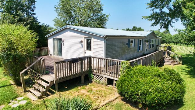 235 Pine Grove School Road, London, KY 40744