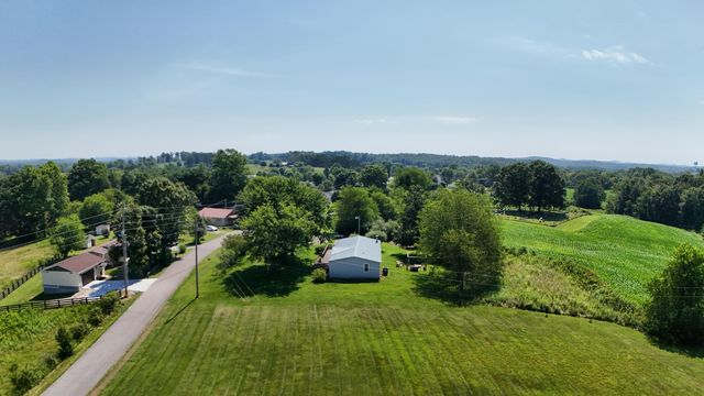235 Pine Grove School Road, London, KY 40744