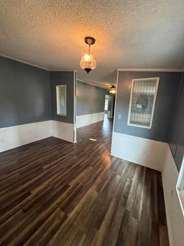 235 Pine Grove School Road, London, KY 40744