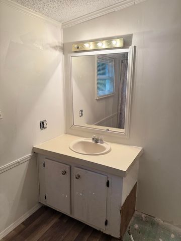 235 Pine Grove School Road, London, KY 40744