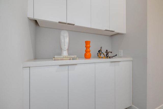 151 Holliday Way, Palm Springs, CA 92262