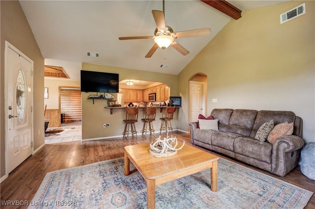 2318 Independence Road, Cedarville, AR 72932